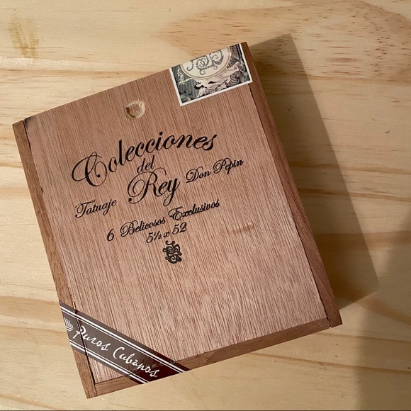 3/$30 Empty Cigar boxes - Picture 2 of 7